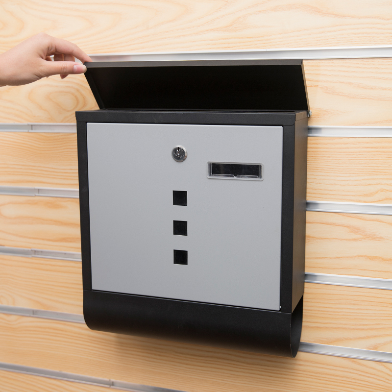 Lockable Metal Mailbox for Decorative Home Garden