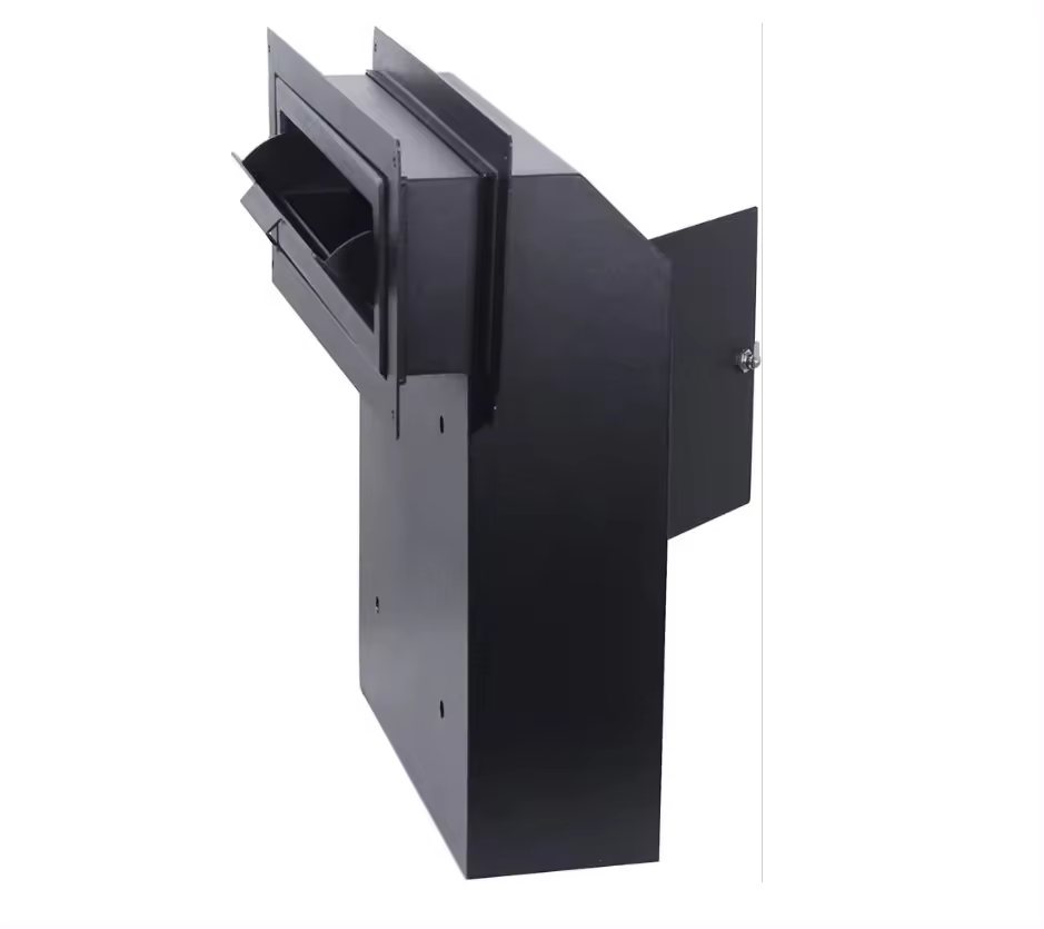 Outdoor  mailbox