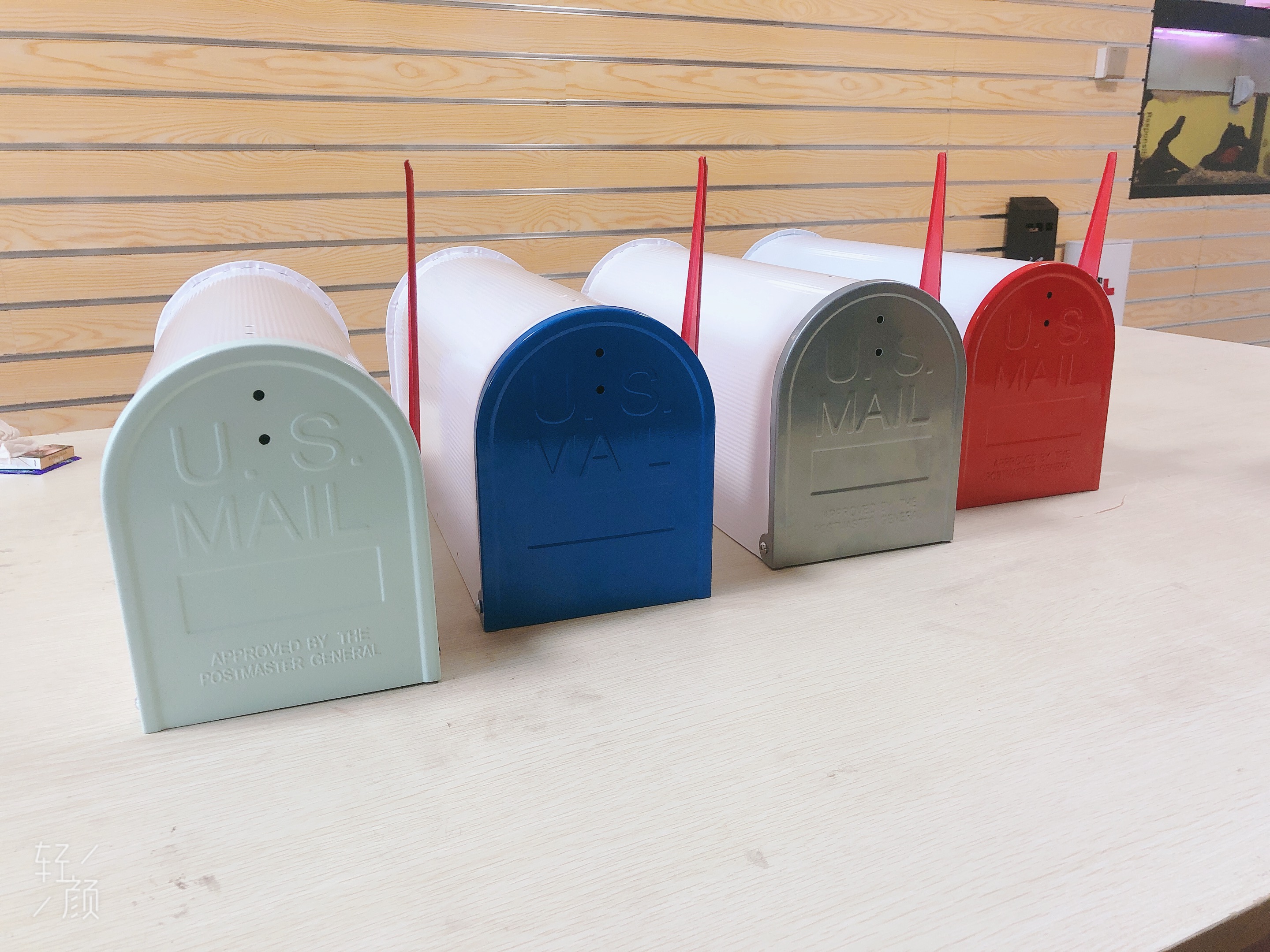 Vintage  Retro country us wall mailboxes merican style